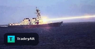 ارتش آمریکا با پهپادهای دریایی به پایگاه نیروی دریایی ایران حمله کرد